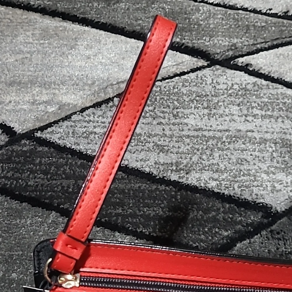 Victoria Secret 2018 Just Add Lipsticks 💋 Make-up Wristlet Bag